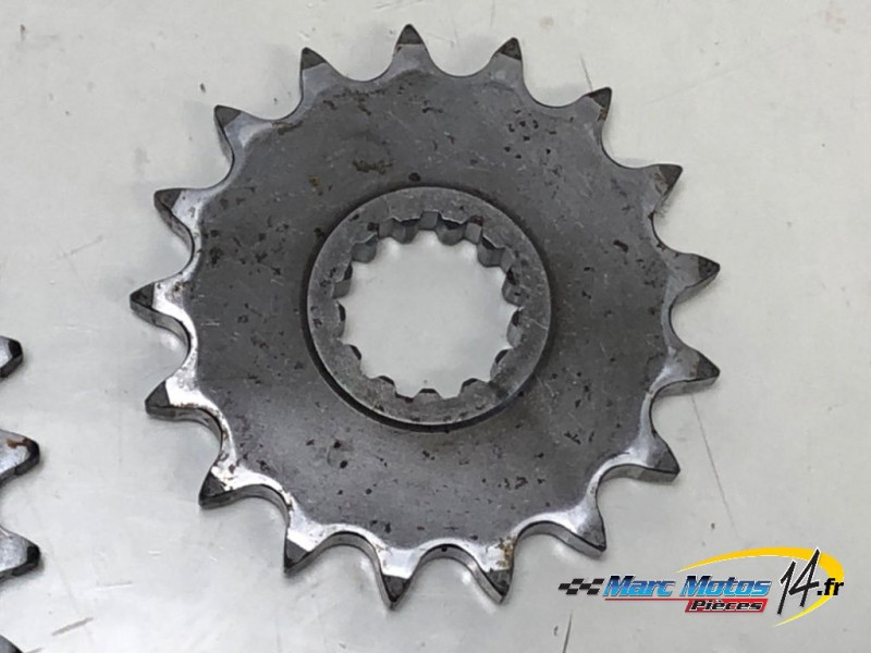 KIT CHAINE YAMAHA MT01 2005