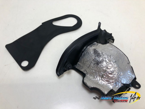 PLASTIQUES ET CAOUTCHOUCS DIVERS YAMAHA MT01 2005