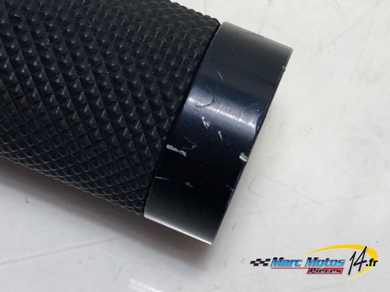 POIGNEE DE GAZ YAMAHA MT01 2005