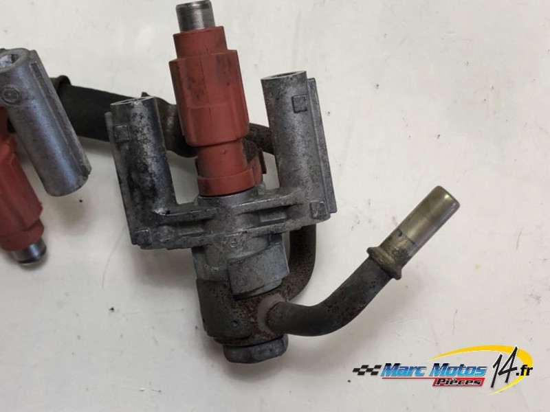 RAMPE D'INJECTION YAMAHA MT01 2005