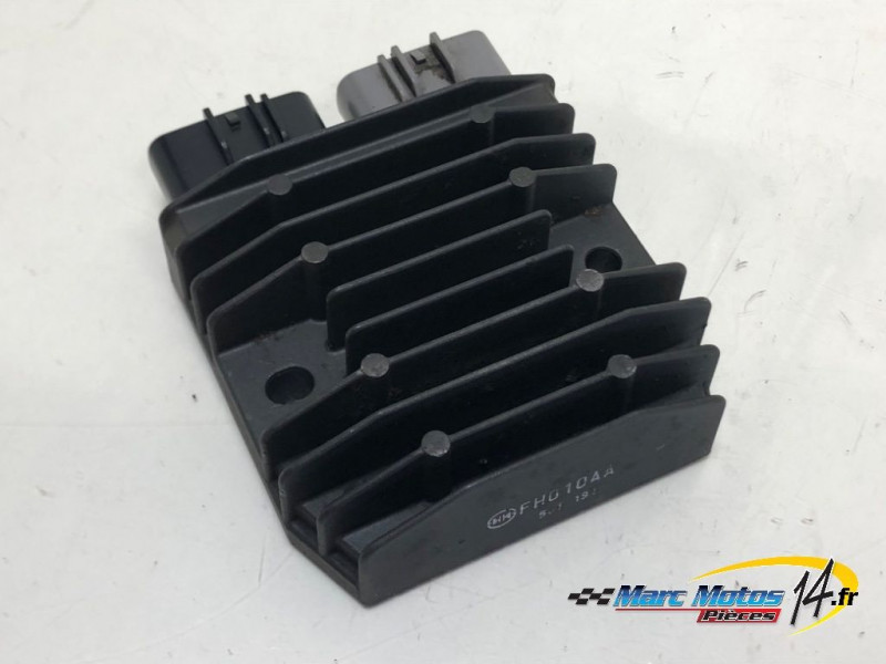 REGULATEUR YAMAHA MT01 2005