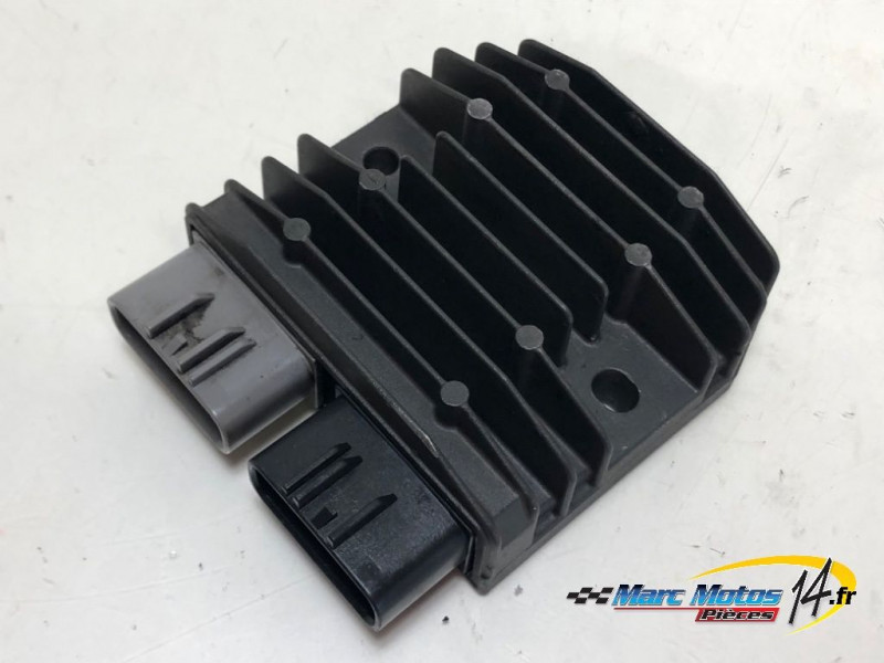 REGULATEUR YAMAHA MT01 2005