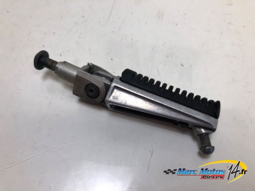 REPOSE-PIED AVANT DROIT YAMAHA MT01 2005