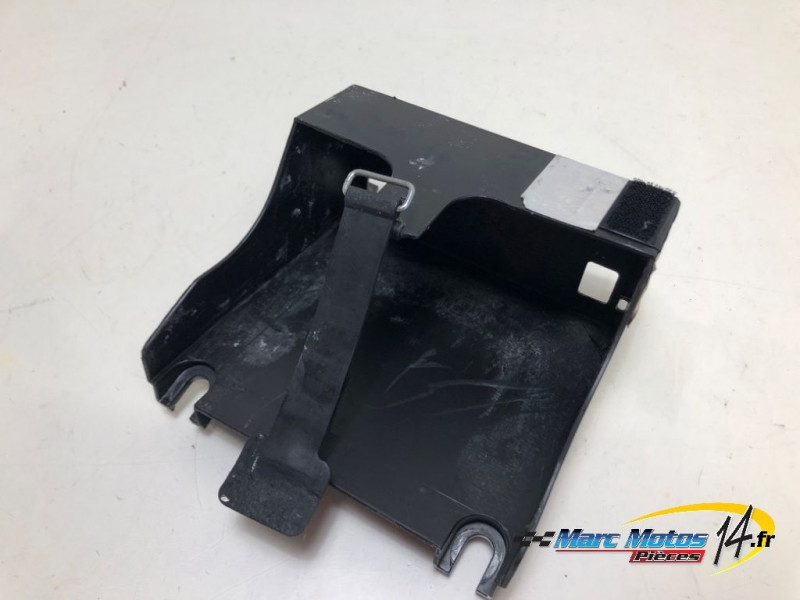 SUPPORT BATTERIE YAMAHA MT01 2005