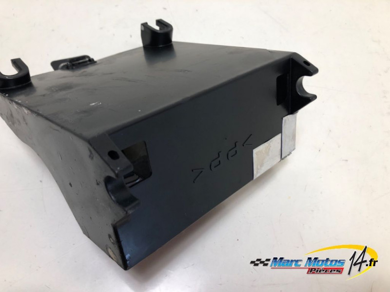 SUPPORT BATTERIE YAMAHA MT01 2005