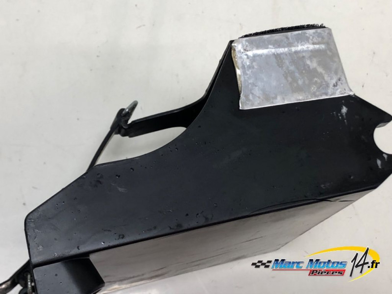 SUPPORT BATTERIE YAMAHA MT01 2005