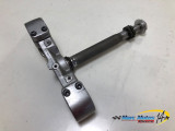 TE DE FOURCHE INFERIEUR YAMAHA MT01 2005