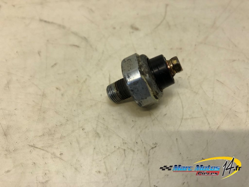 CAPTEUR DE PRESSION D'HUILE KAWASAKI Z750 2004