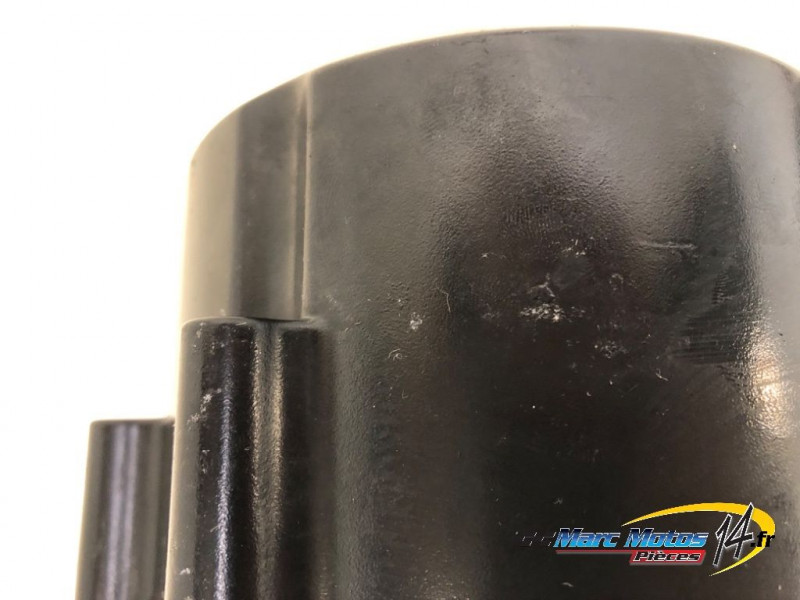 CARTER DE PIGNON DE SORTIE DE BOITE KAWASAKI Z750 2004