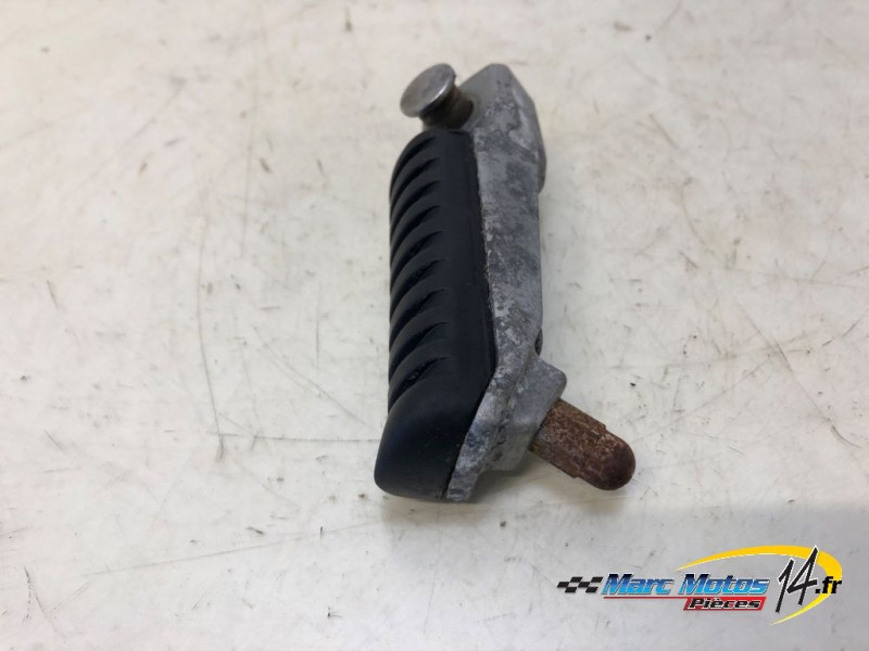 REPOSE-PIED AVANT DROIT KAWASAKI Z750 2004