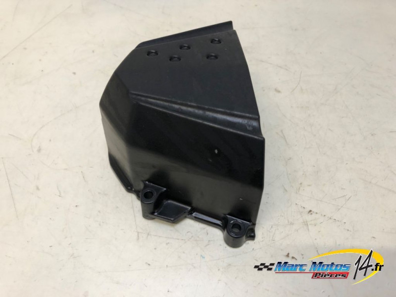 CARTER DE PIGNON DE SORTIE DE BOITE KAWASAKI Z750 2010