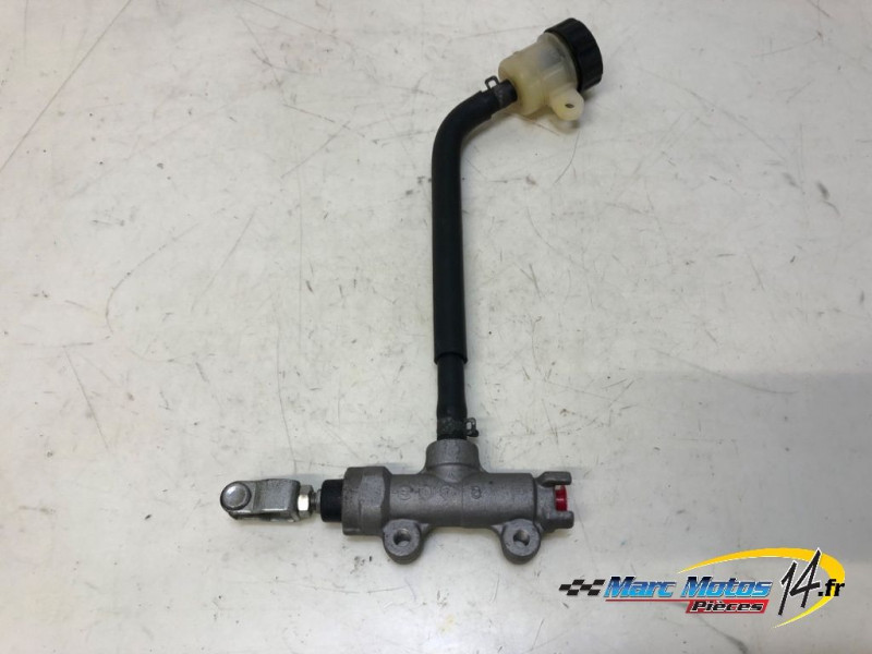 MAITRE CYLINDRE DE FREIN ARRIERE KAWASAKI Z750 2010