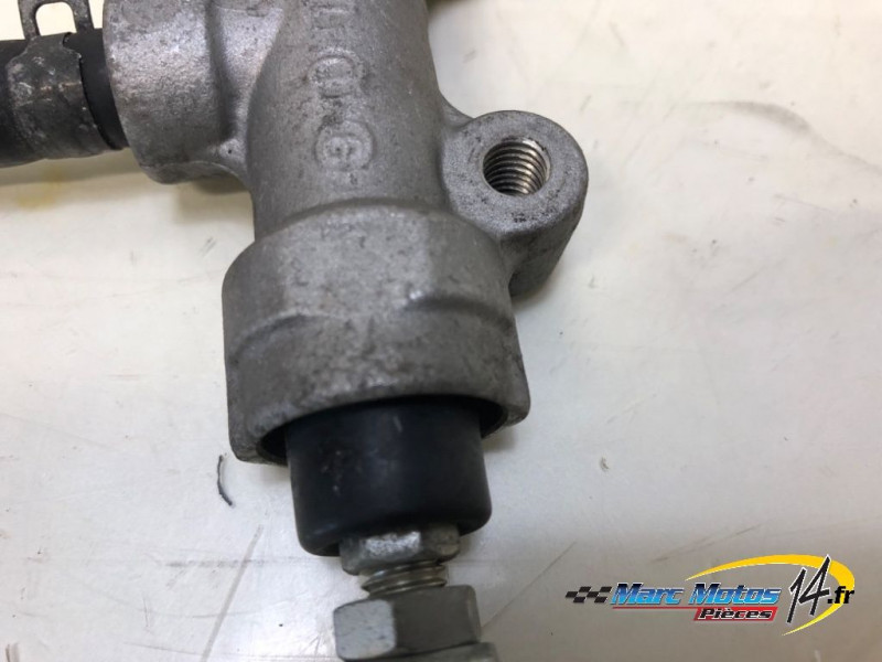 MAITRE CYLINDRE DE FREIN ARRIERE KAWASAKI Z750 2010
