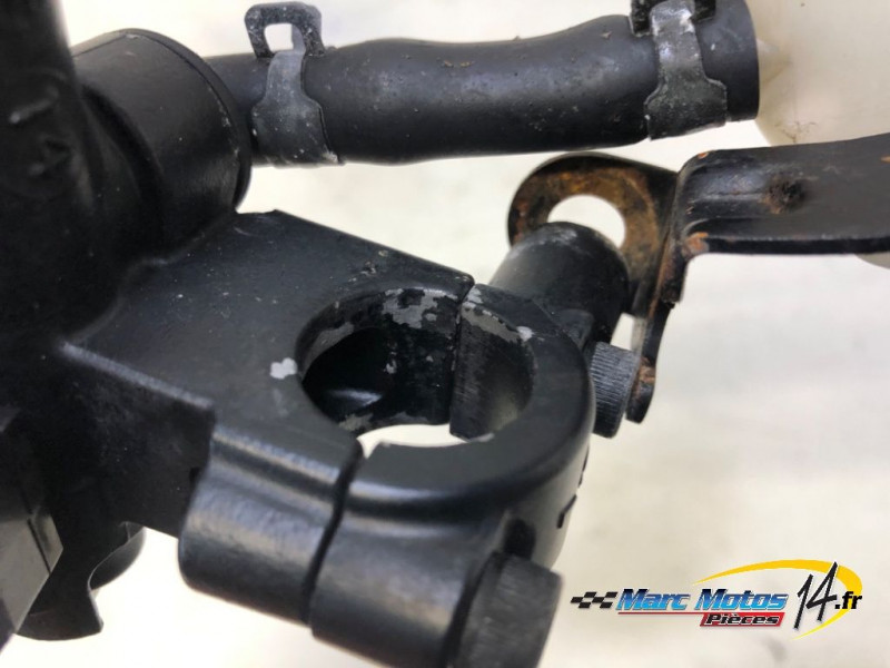 MAITRE CYLINDRE DE FREIN AVANT KAWASAKI Z750 2010