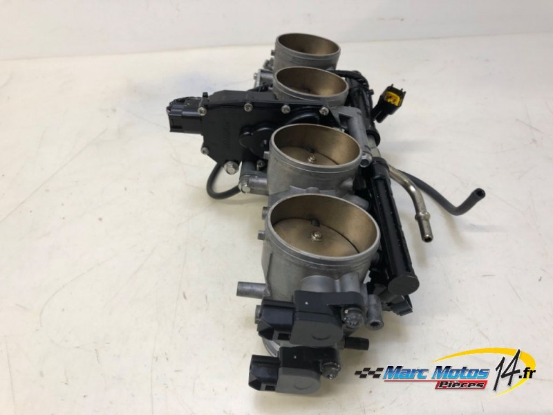 RAMPE D'INJECTION KAWASAKI Z750 2010