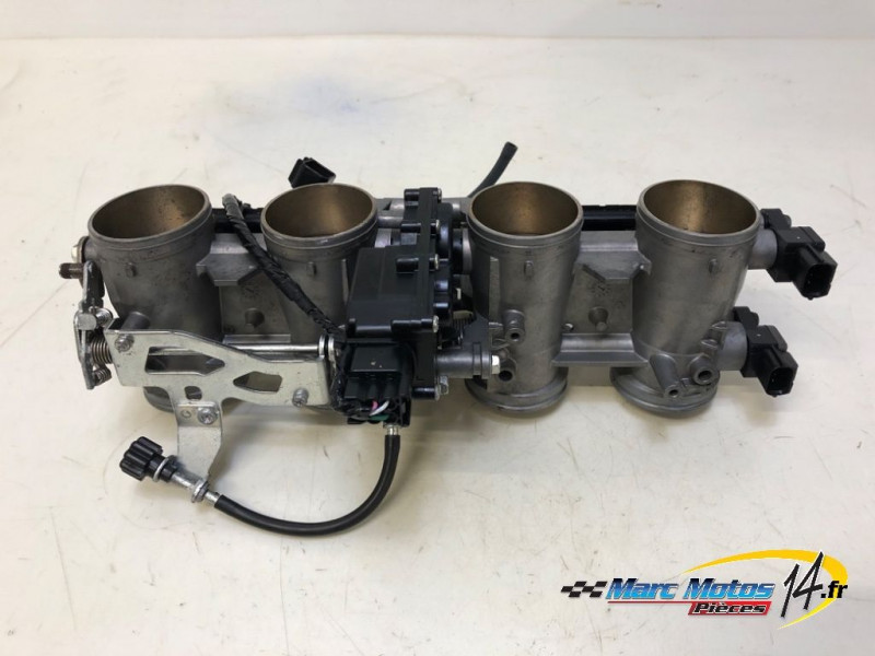 RAMPE D'INJECTION KAWASAKI Z750 2010