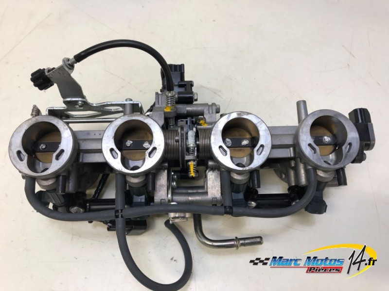 RAMPE D'INJECTION KAWASAKI Z750 2010