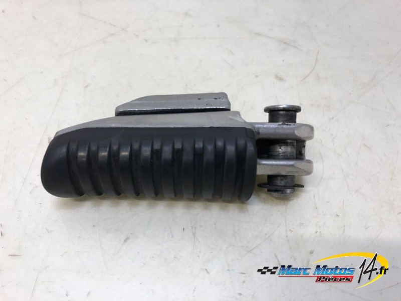 REPOSE-PIED AVANT DROIT KAWASAKI Z750 2010