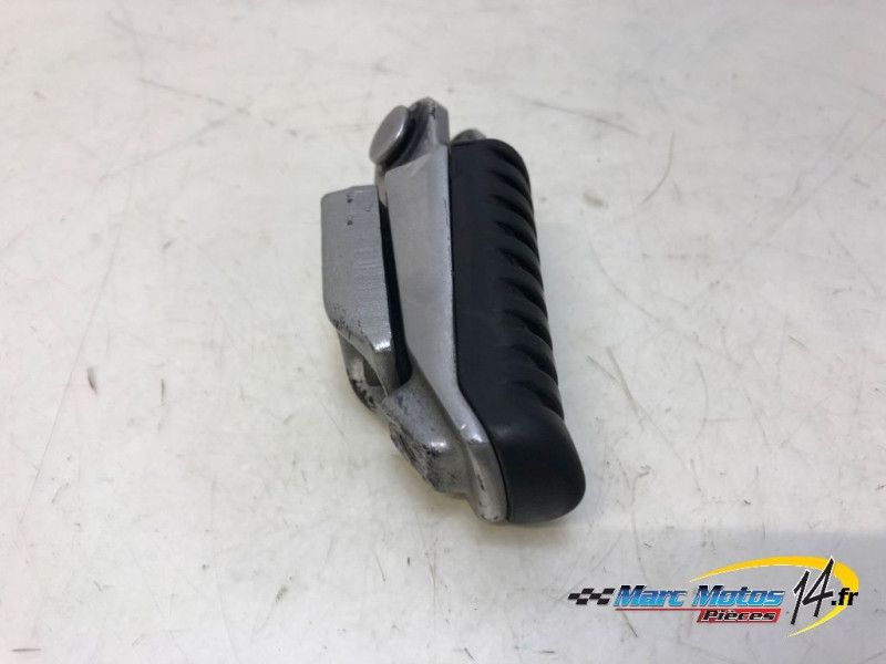 REPOSE-PIED AVANT DROIT KAWASAKI Z750 2010