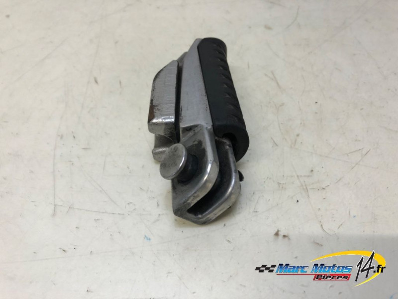 REPOSE-PIED AVANT GAUCHE KAWASAKI Z750 2010