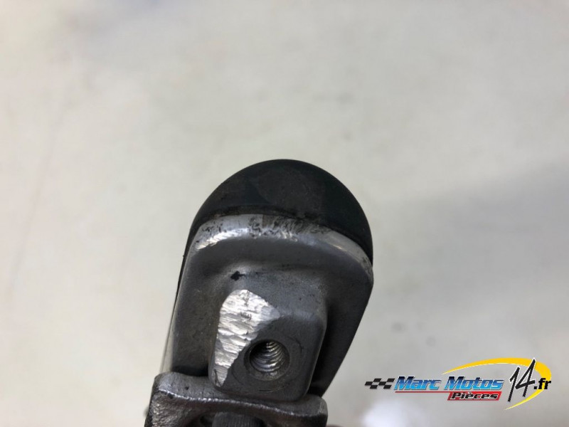 REPOSE-PIED AVANT GAUCHE KAWASAKI Z750 2010