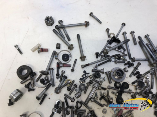 VISSERIE KAWASAKI Z750 2010