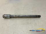 AXE DE ROUE AVANT YAMAHA MT07 TRACER A2 2016