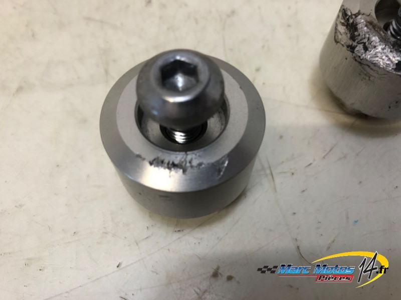 EMBOUT DE GUIDON YAMAHA MT07 TRACER A2 2016