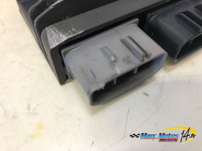 REGULATEUR YAMAHA MT07 2018