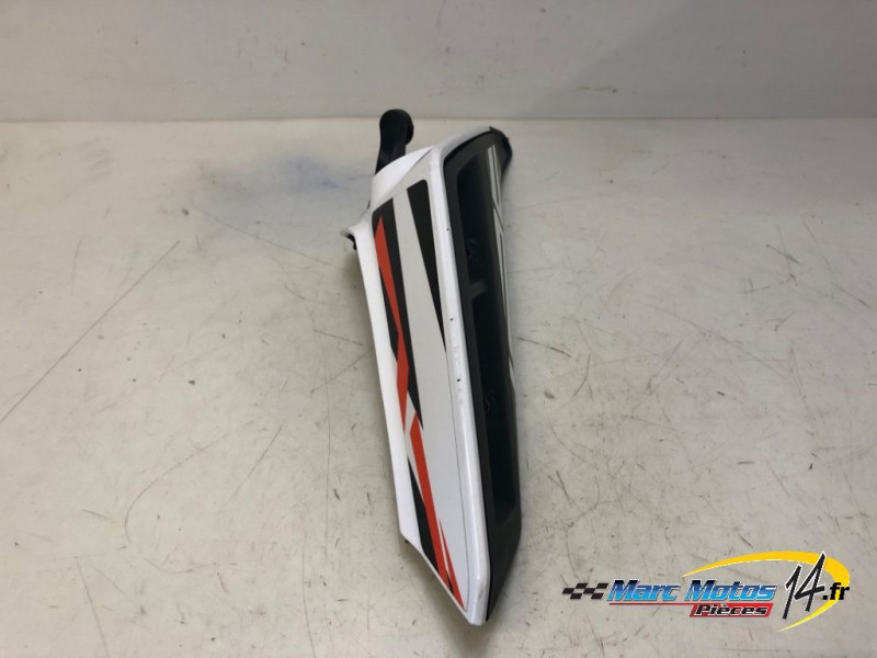 CACHE LATERAL DROIT KTM 125 DUKE ABS 2018