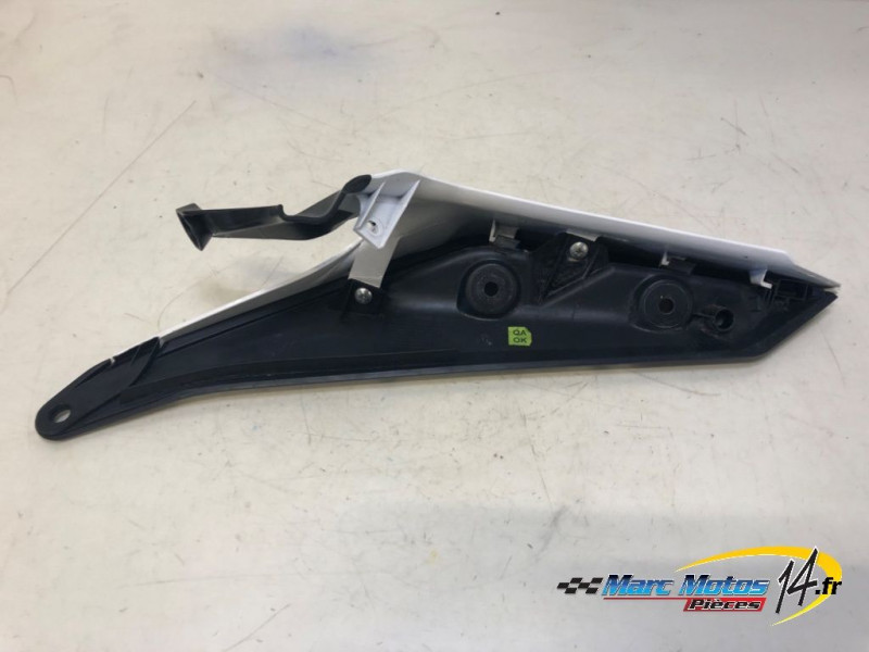 CACHE LATERAL DROIT KTM 125 DUKE ABS 2018
