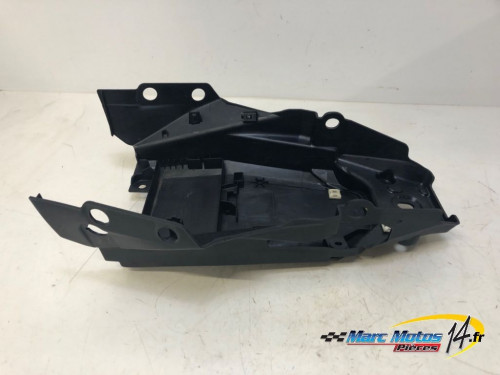 PASSAGE DE ROUE KTM 125 DUKE ABS 2018