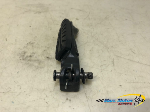 REPOSE-PIED AVANT DROIT KTM 125 DUKE ABS 2018