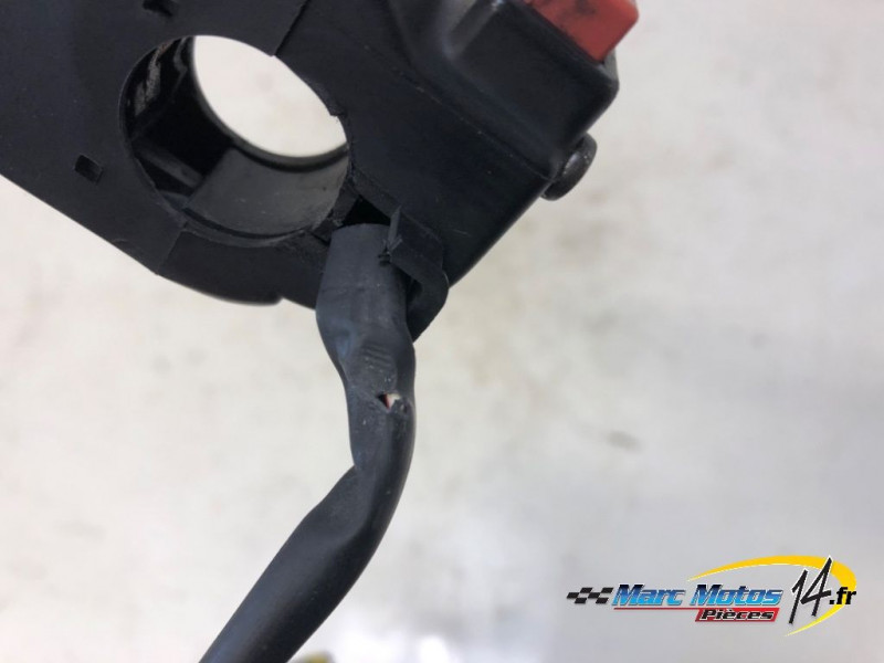 COMMODO DROIT DUCATI 750 MONSTER 1999