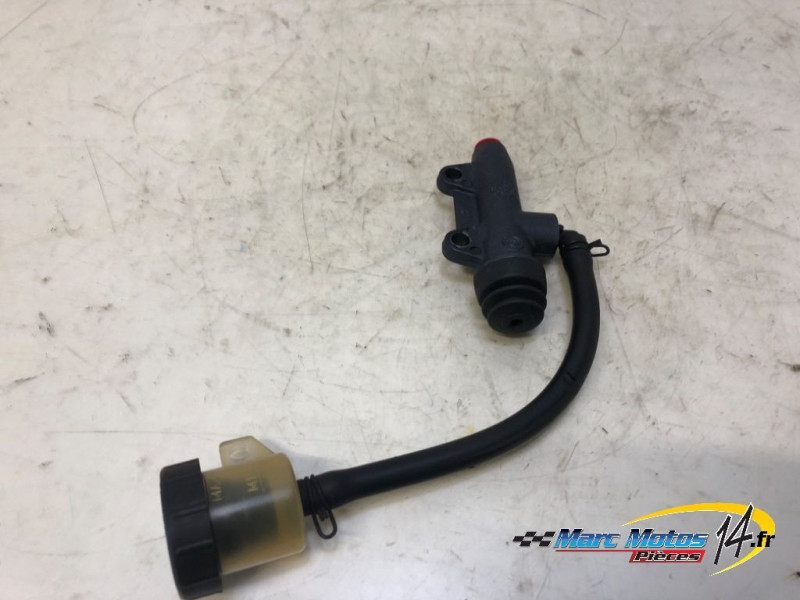 MAITRE CYLINDRE DE FREIN ARRIERE DUCATI 750 MONSTER 1999