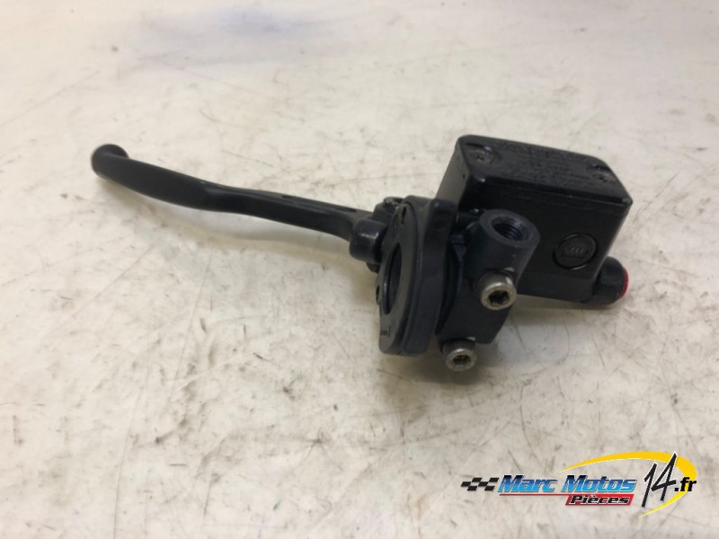 MAITRE CYLINDRE D'EMBRAYAGE DUCATI 750 MONSTER 1999