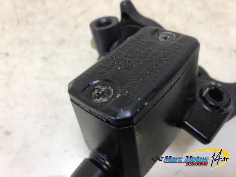 MAITRE CYLINDRE D'EMBRAYAGE DUCATI 750 MONSTER 1999