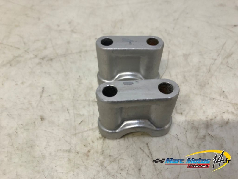 PONTET DE GUIDON DUCATI 750 MONSTER 1999