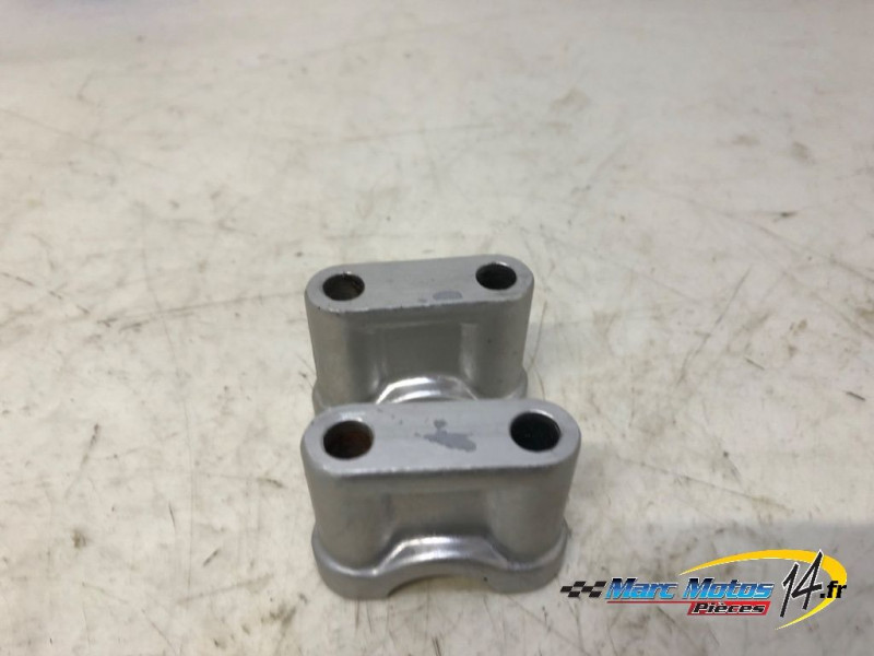 PONTET DE GUIDON DUCATI 750 MONSTER 1999