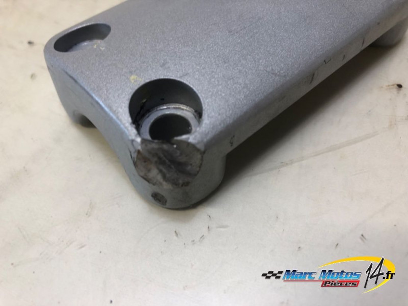 PONTET DE GUIDON DUCATI 750 MONSTER 1999