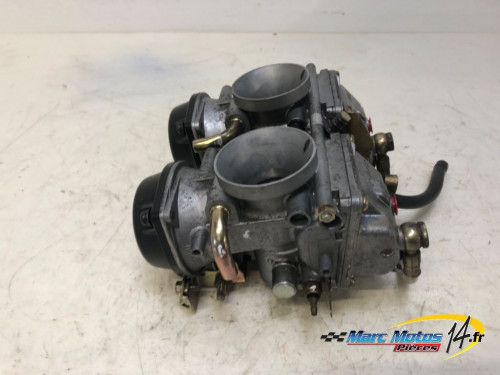 RAMPE DE CARBURATEURS DUCATI 750 MONSTER 1999