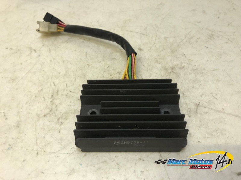 REGULATEUR DUCATI 750 MONSTER 1999