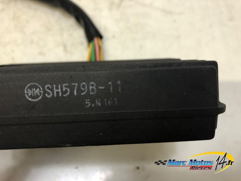 REGULATEUR DUCATI 750 MONSTER 1999