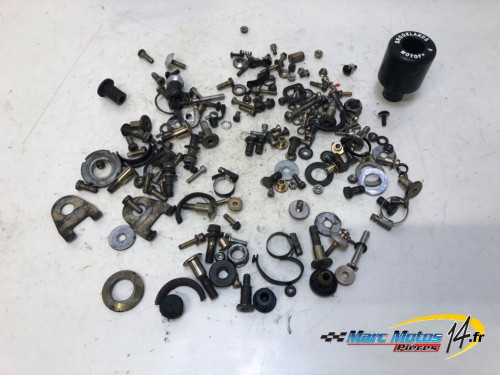 VISSERIE DUCATI 750 MONSTER 1999