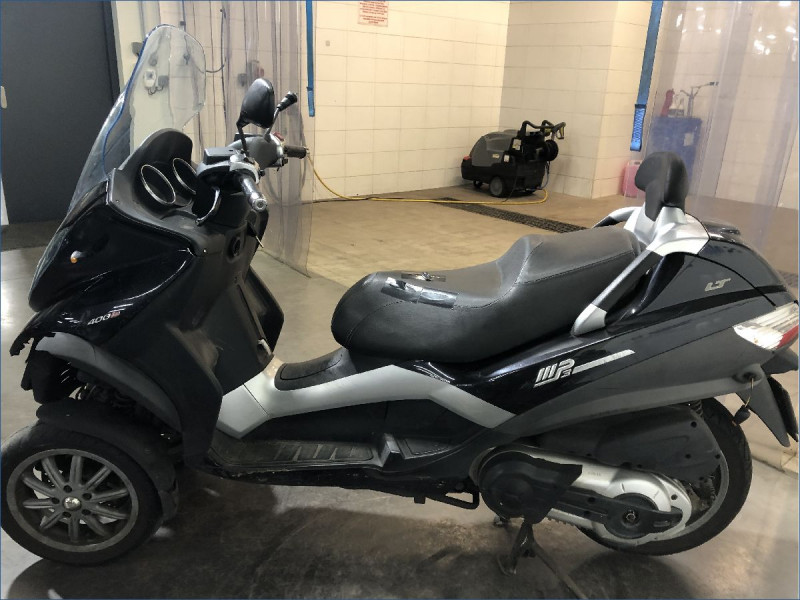 PIAGGIO 400 MP3 LT