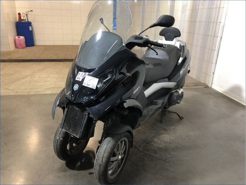 PIAGGIO 400 MP3 LT