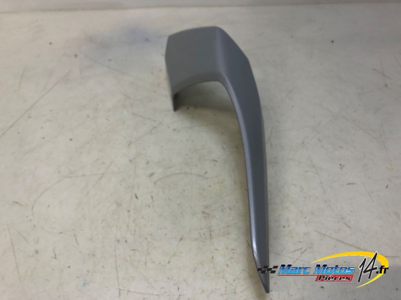 CACHE LATERAL GAUCHE YAMAHA MT07 ABS A2 2020