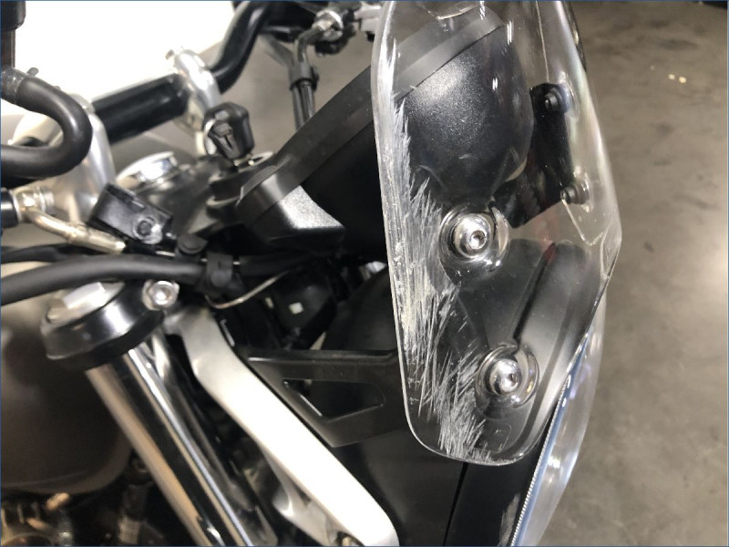 TRIUMPH 900 STREET TWIN 