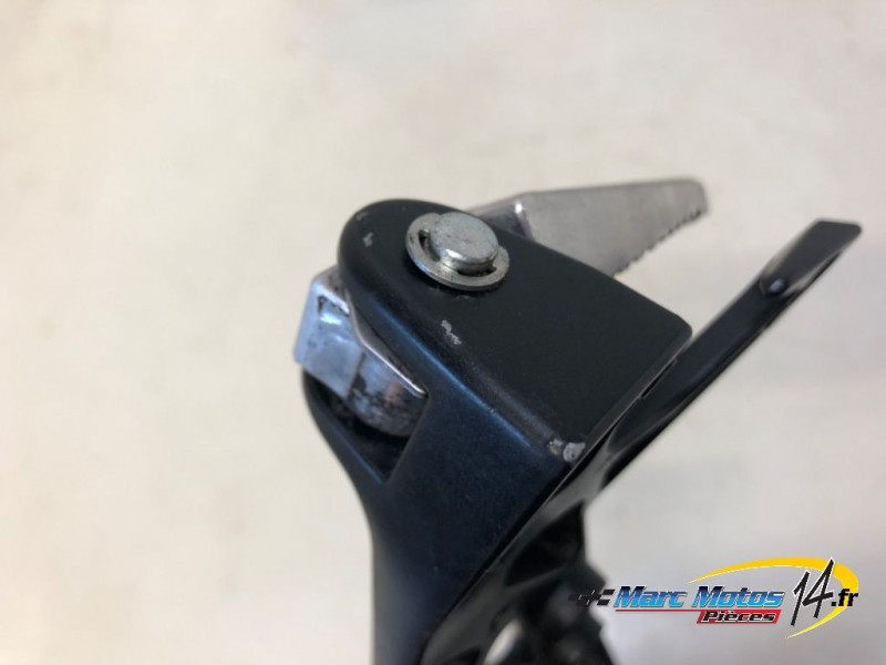 PLATINE ARRIERE GAUCHE SUZUKI 800 GSX-8S A2 2023