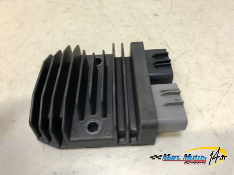 REGULATEUR SUZUKI 800 GSX-8S A2 2023